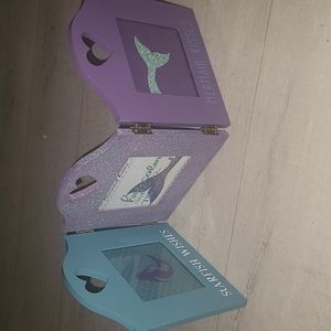 3/$25 Mermaid picture frame